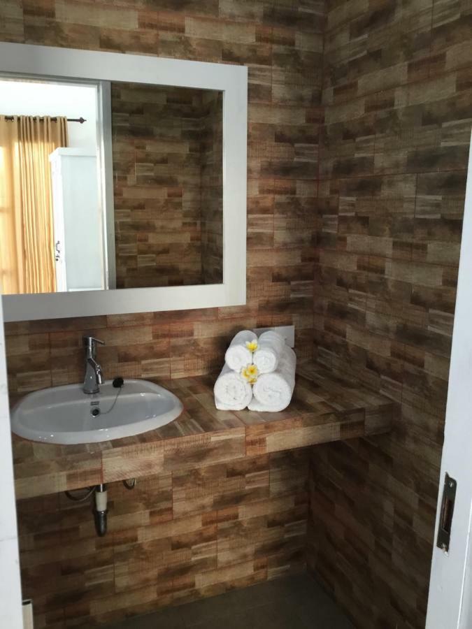 Queen Guest House Tulamben Экстерьер фото