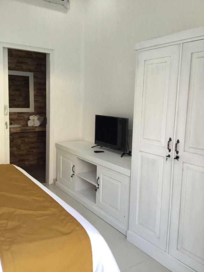 Queen Guest House Tulamben Экстерьер фото