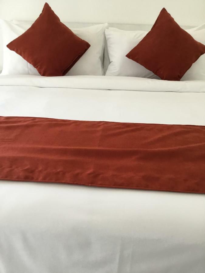Queen Guest House Tulamben Экстерьер фото